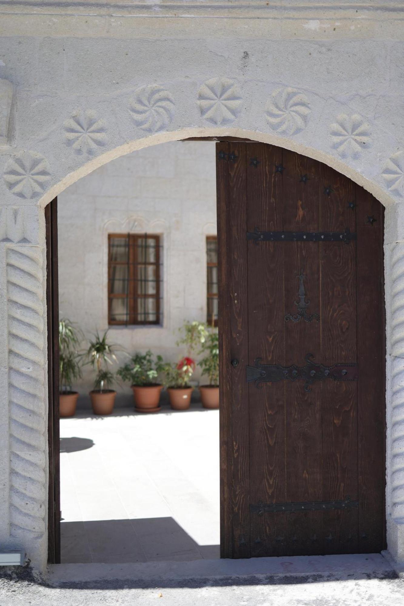 Goereme Escape Cave Suites Goreme Exterior foto